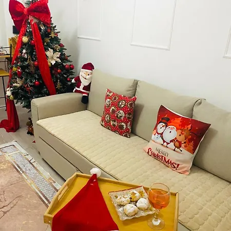 Juliette With Private Garden