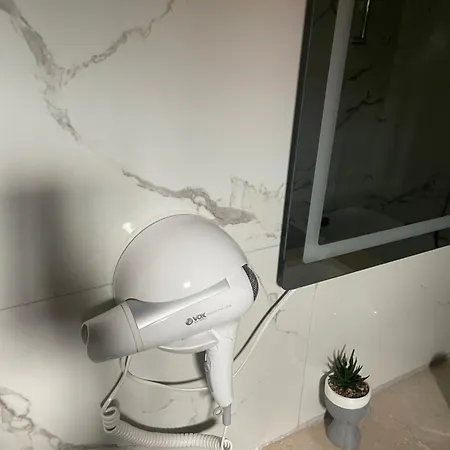 Apartment Juliette With Private Garden Korce